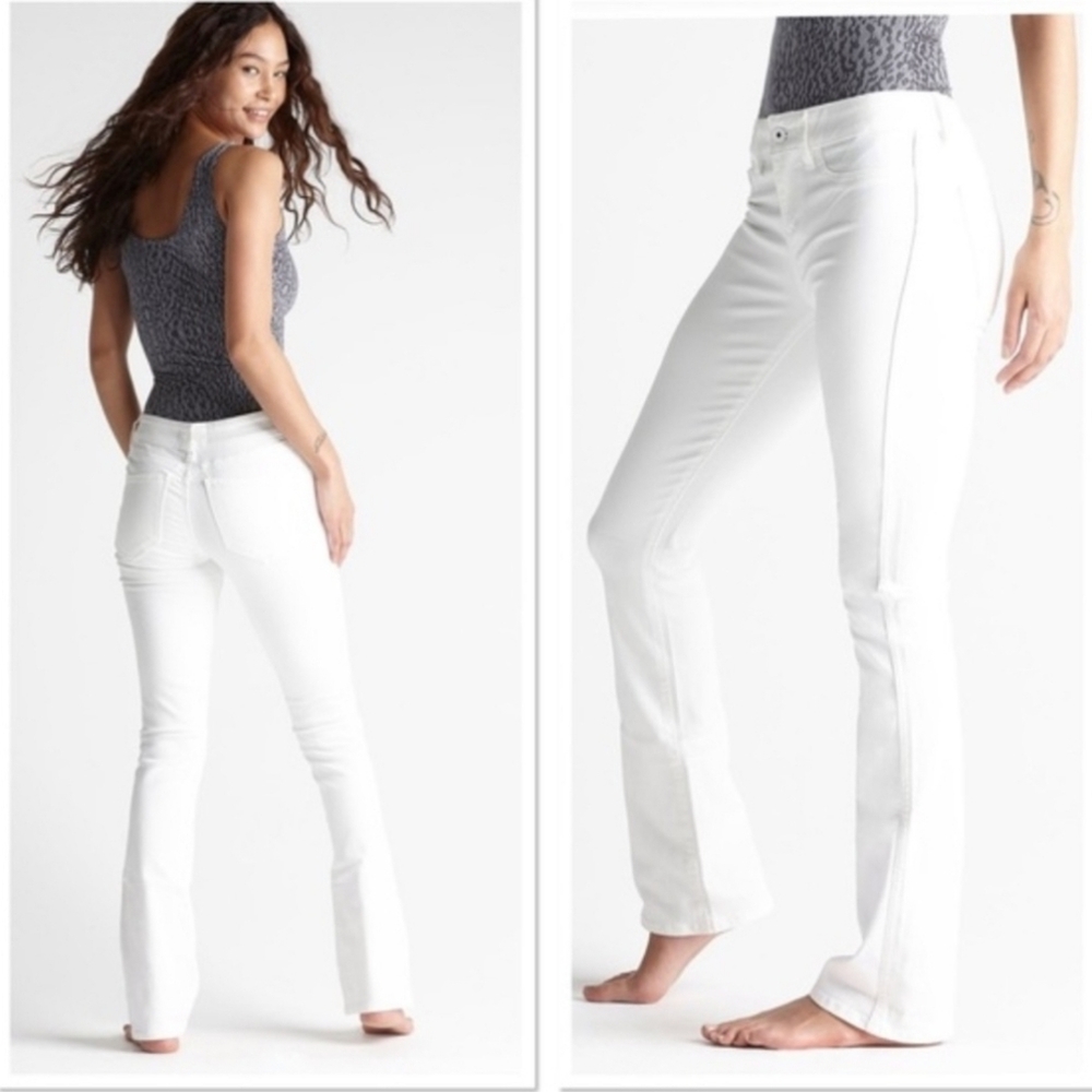 NWT Yummie By Heather Thomson White Bootcut Stretch Skinny Jeans Size 25